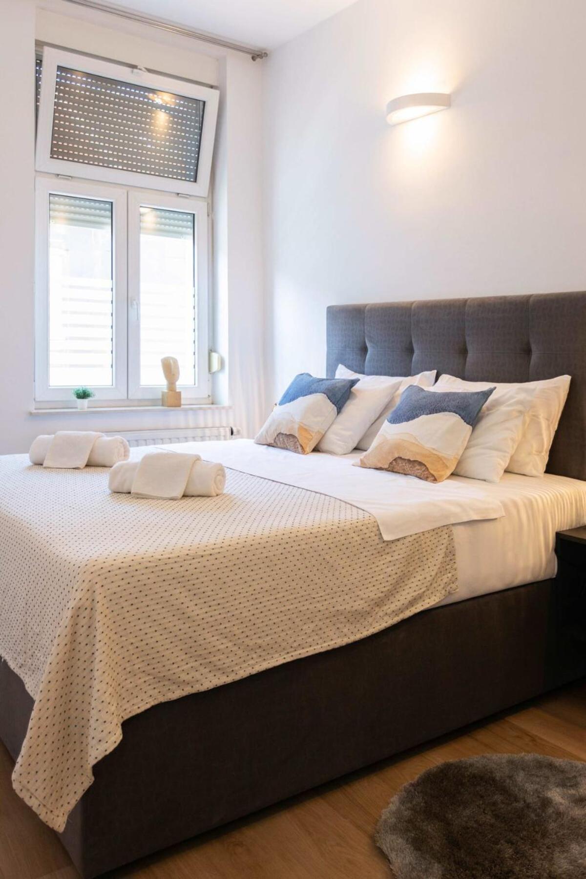 Niko'S Apartment Urban Stay Zagreb Exterior photo